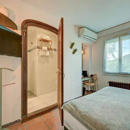 The Originals Boutique, Clair Hotel, מלון