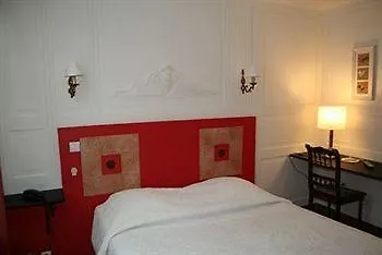The Originals Boutique, Clair Hotel, מלון